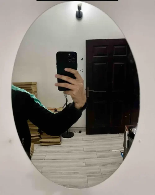 oval shape mirror